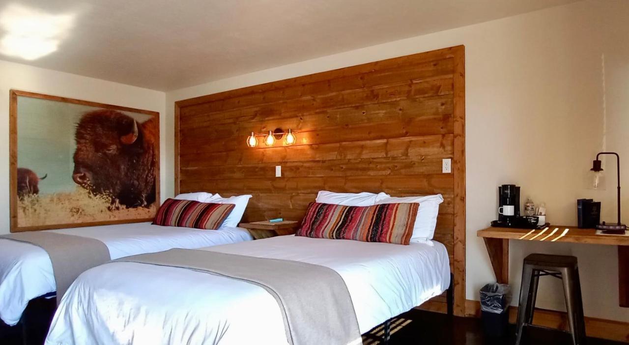 Horseshoe Bend Motel Lovell Екстериор снимка