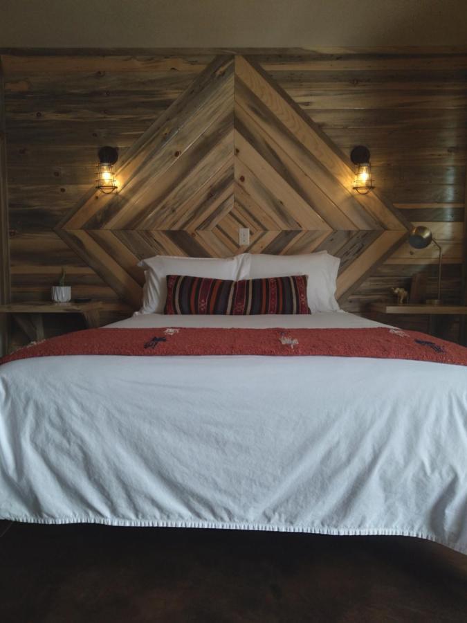 Horseshoe Bend Motel Lovell Екстериор снимка